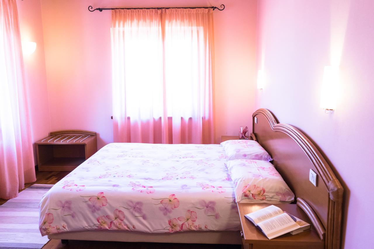 Agriturismo Fogolar Da Capo Orzano ภายนอก รูปภาพ